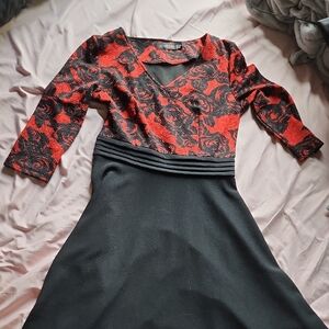Elegant Red and Black Long Sleeve Dress